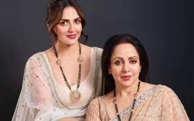 Esha Deol: तलाक के बाद अब राजनीति में प्रवेश करेंगी ईशा देओल! हेमा मालिनी के इस बयान से मची हलचल 4 image 157