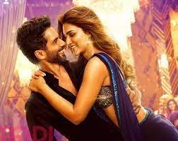 TBMAUJ Worldwide BO Collection: शाहिद-कृति की फिल्म की 100 करोड़ के क्लब में हुई एंट्री, वर्ल्डवाइड बना डाला ये रिकॉर्ड 1 image 173