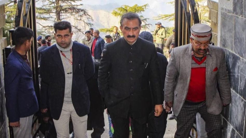 6 विधायक अयोग्य, 4 CM हाउस नहीं पहुंचे, नाश्ते पर बिगड़ा सुक्खू सरकार का गणित 2 image 35