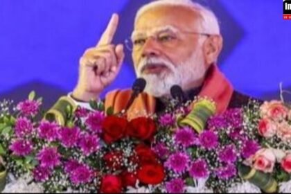60-70 सांसद, कई मंत्रियों के भी कट सकते हैं टिकट... चौंका सकती है बीजेपी उम्मीदवारों की पहली लिस्ट