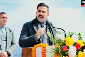 हिमाचल में खत्म नहीं हुआ संकट? कैबिनेट मीटिंग बीच में ही छोड़कर गए विक्रमादित्य, 6 बागी विधायकों से भी मिले