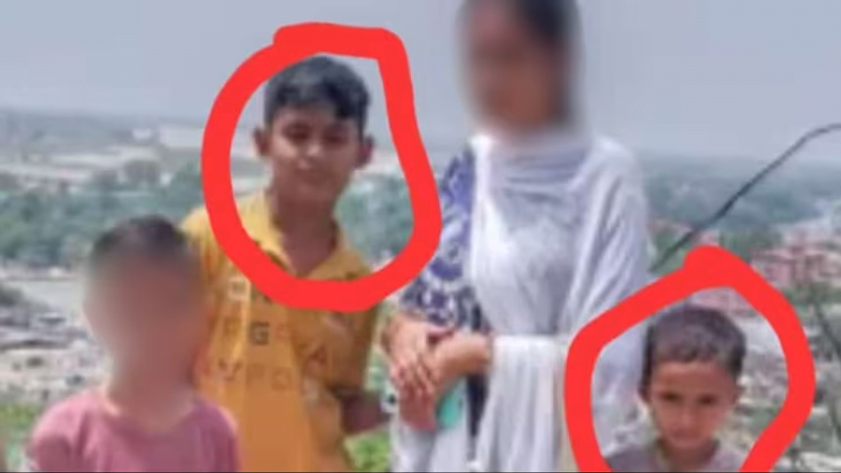 Budaun Double Murder: यूपी के बदायूं में दो बच्चों की कुल्हाड़ी से काटकर हत्या,पुलिस ने आरोपी को एनकाउंटर में किया ढेर 2 image 16