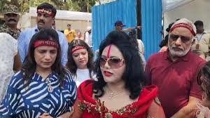 Lok Sabha Elections: राधे मां ने मुंबई में की वोटिंग, कहा- 'मैंने एक ऐसे नेता को वोट किया जो...' 1 image 152