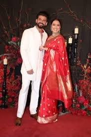 Sonakshi- Zaheer: के वेडिंग रिसेप्शन में टाइट सिक्योरिटी के साथ पहुंचे थे सलमान खान 1 image 230