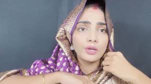 Neha Singh Rathore News: टीम इंडिया के स्वागत में उमड़ी भीड़ पर भड़की नेहा सिंह राठौर, कहा- बेगानी शादी में अब्दुल्ला... 2 image 23