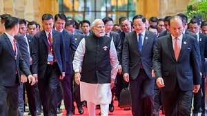 PM Modi: पीएम मोदी ने यूरेशिया और पश्चिम एशिया में शांति लाने का किया आह्वान, कहा- यह युग युद्ध का नहीं 1 image 85