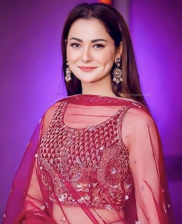 Hania Aamir Out Of Pakistan
