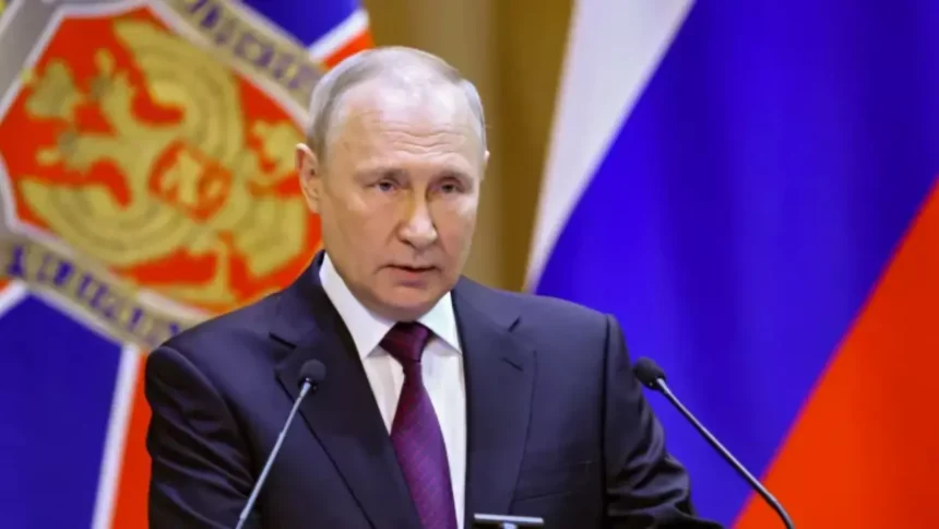 WORKERS 1763737525575