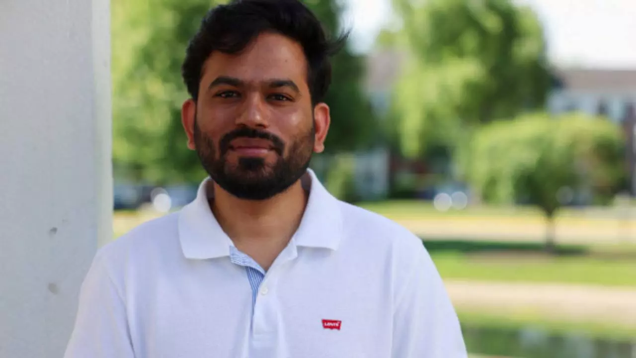 2011965 abhijeet 1